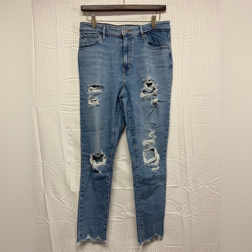 Distressed Levi’s Jeans